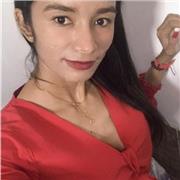 Profesor de sociales imparte clases en niños de todas las edades